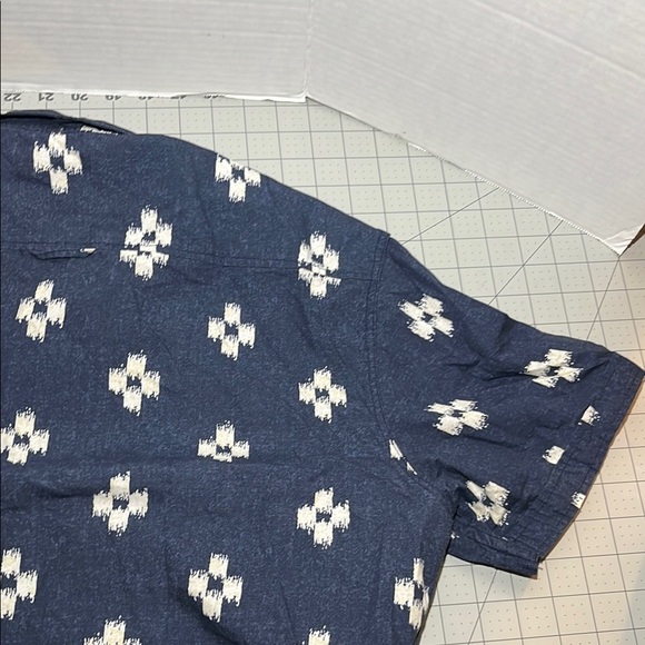 Ellison Navy and White Casual Button Down Shirt - Picture 8 of 9